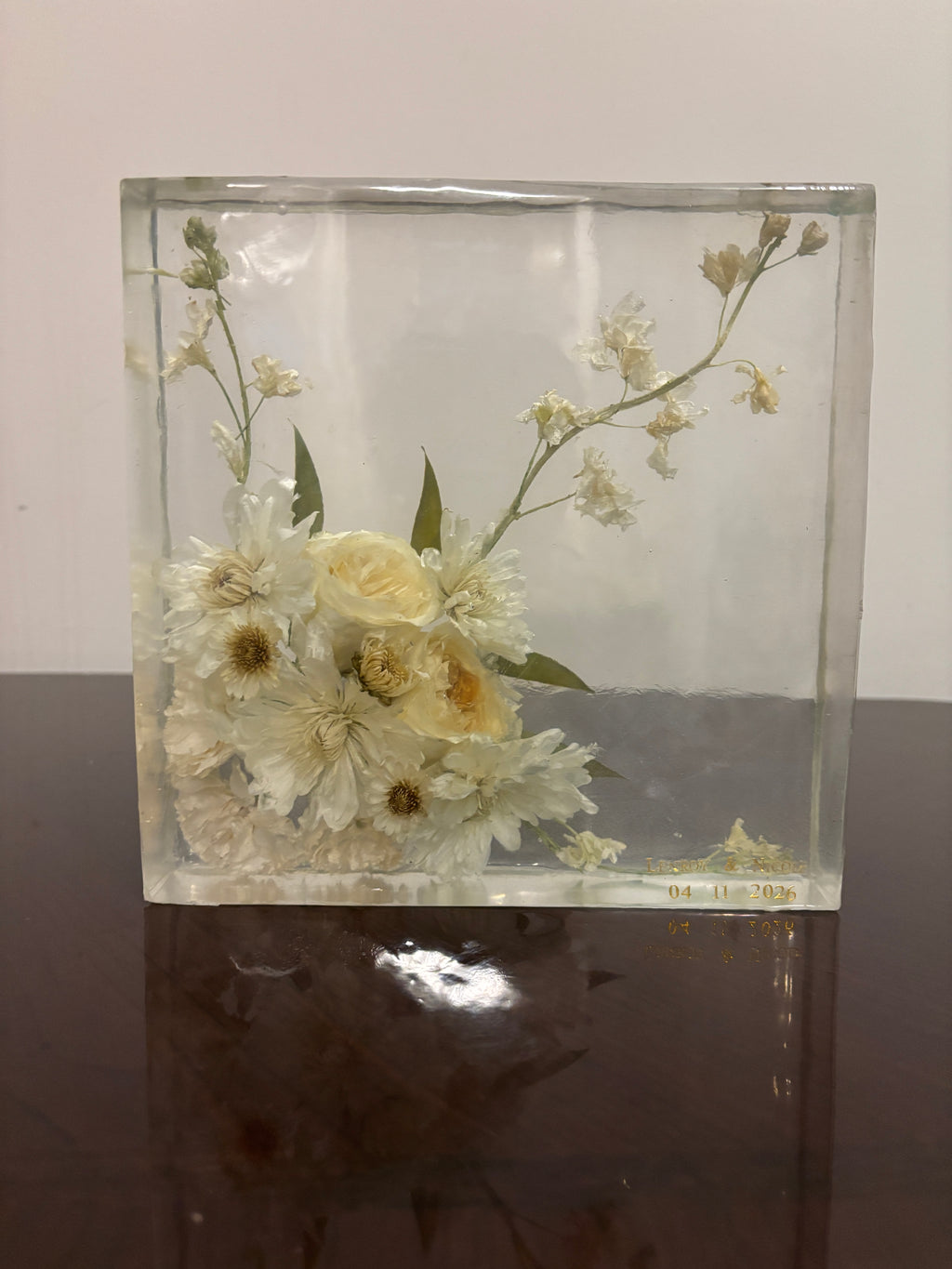 Custom Flower Preservation Resin Block – Real Preserved Flowers in Crystal Clear Keepsake for Wedding, Anniversary, Memorial