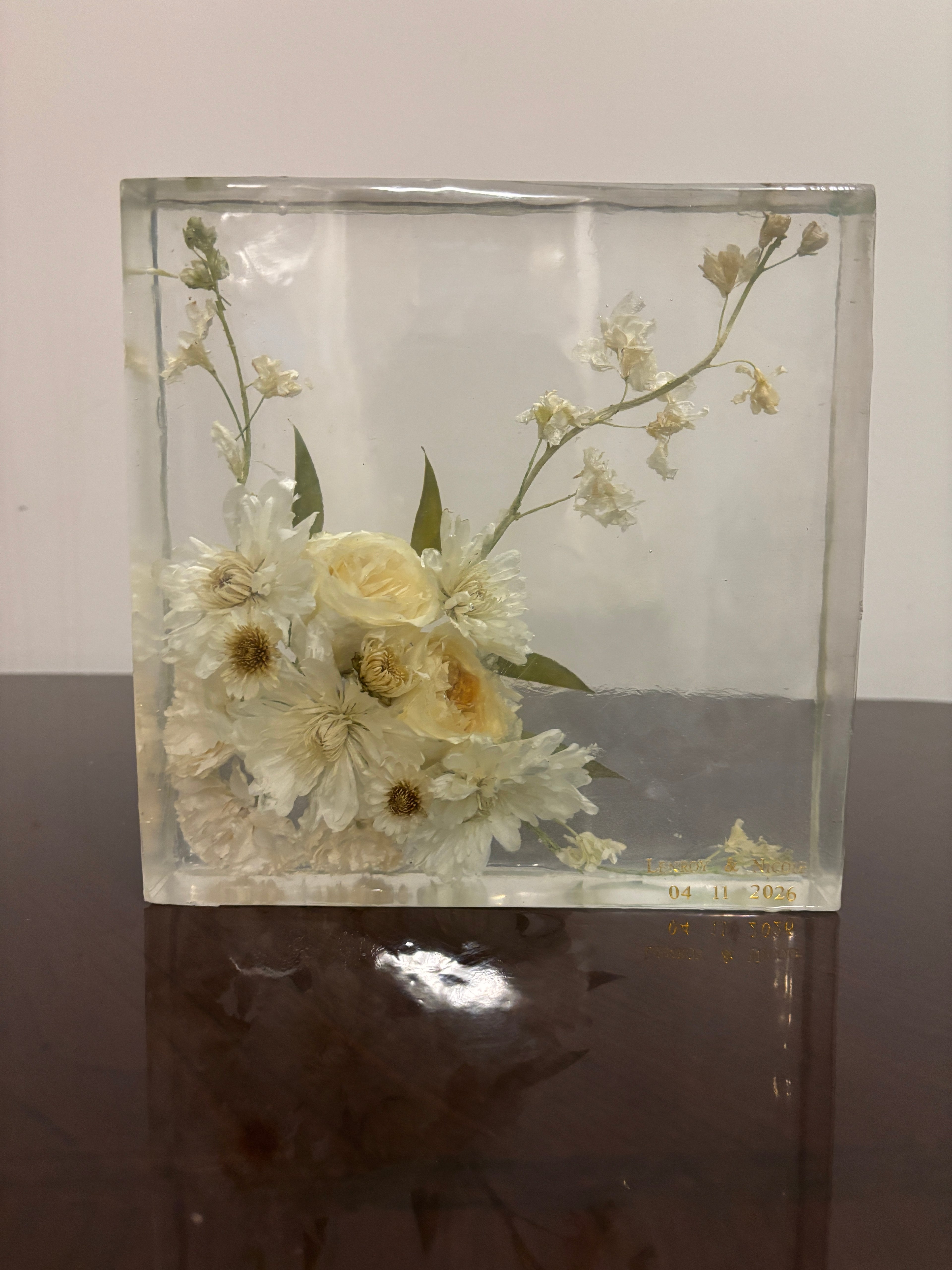 Custom Flower Preservation Resin Block – Real Preserved Flowers in Crystal Clear Keepsake for Wedding, Anniversary, Memorial