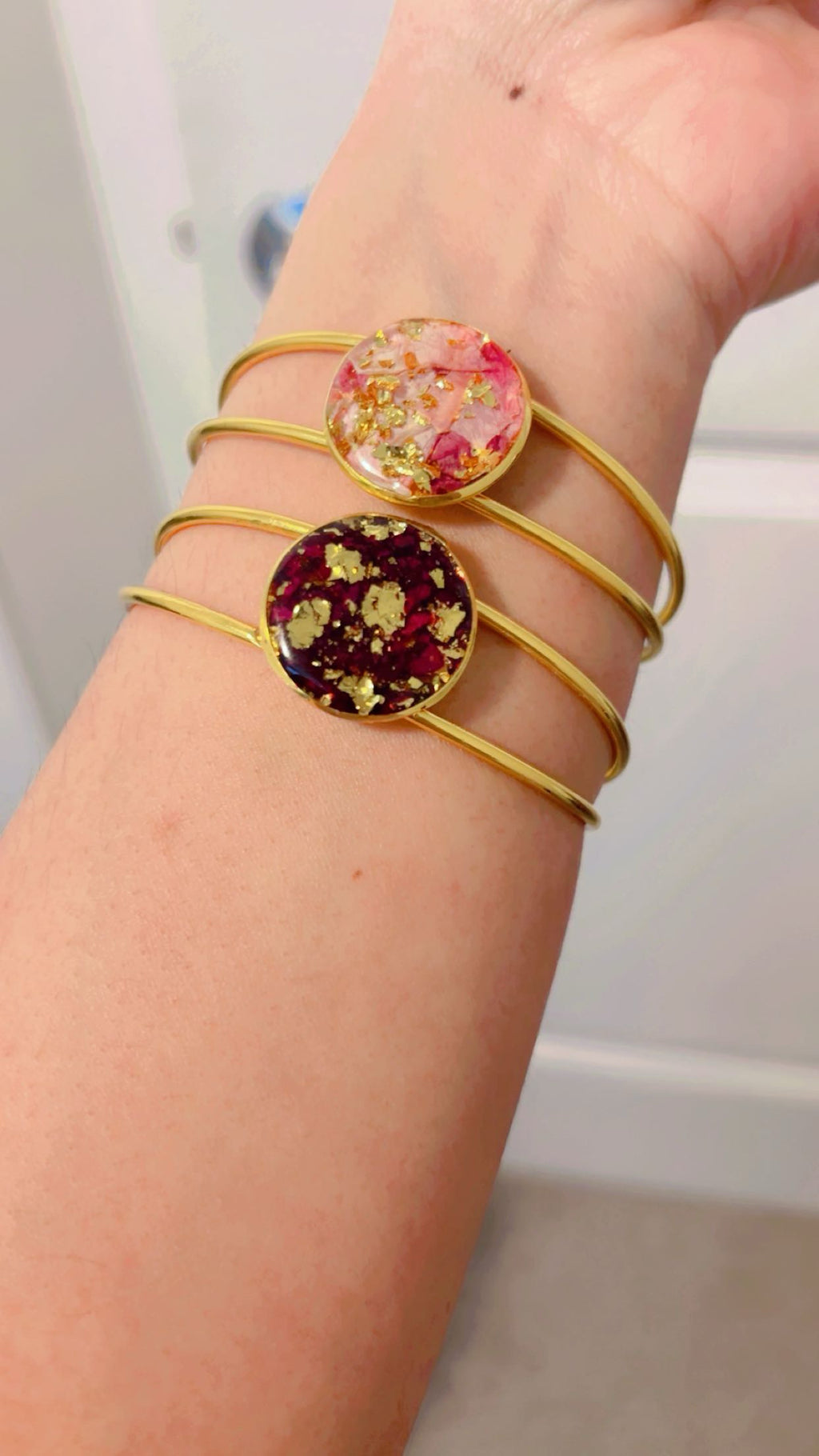 Custom Real Flower Resin Bracelet – Personalized Floral Jewelry Gift