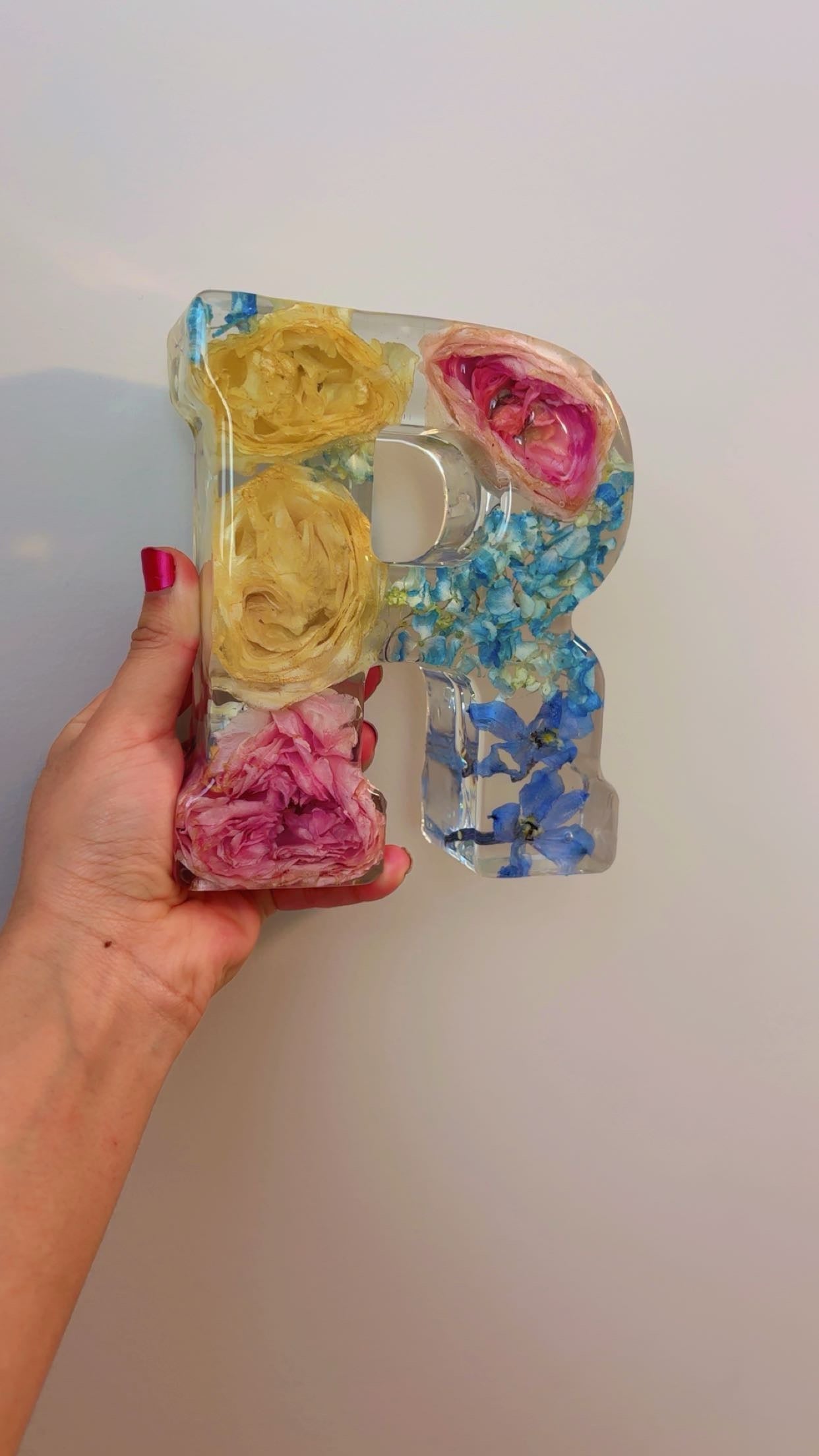 Custom Resin Letter Flower Preservation | Wedding Bouquet & Memory Keepsake
