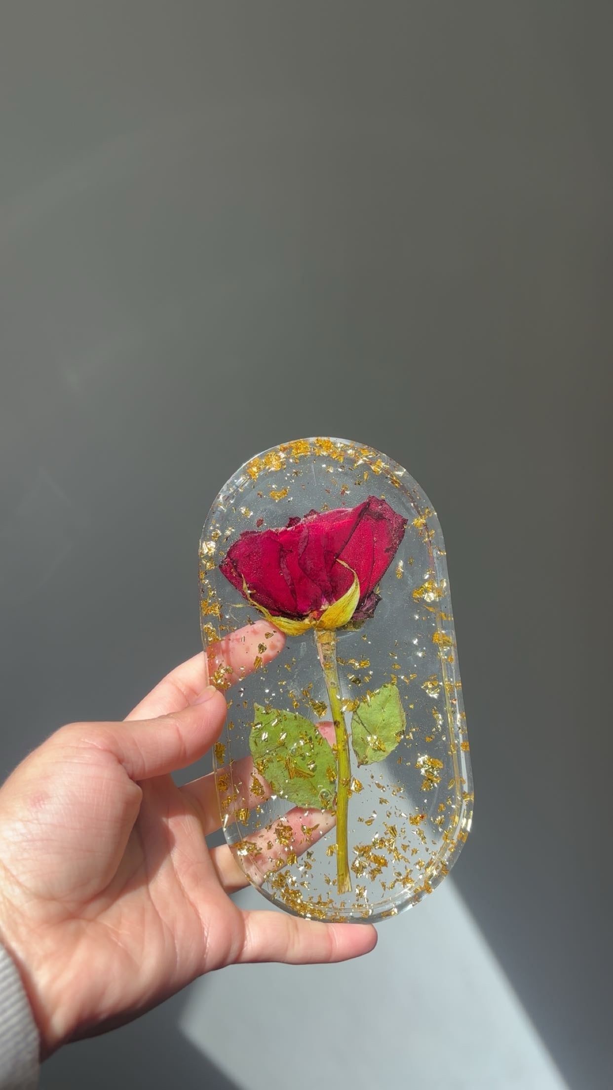 Flower preservation in Resin jewelry tray