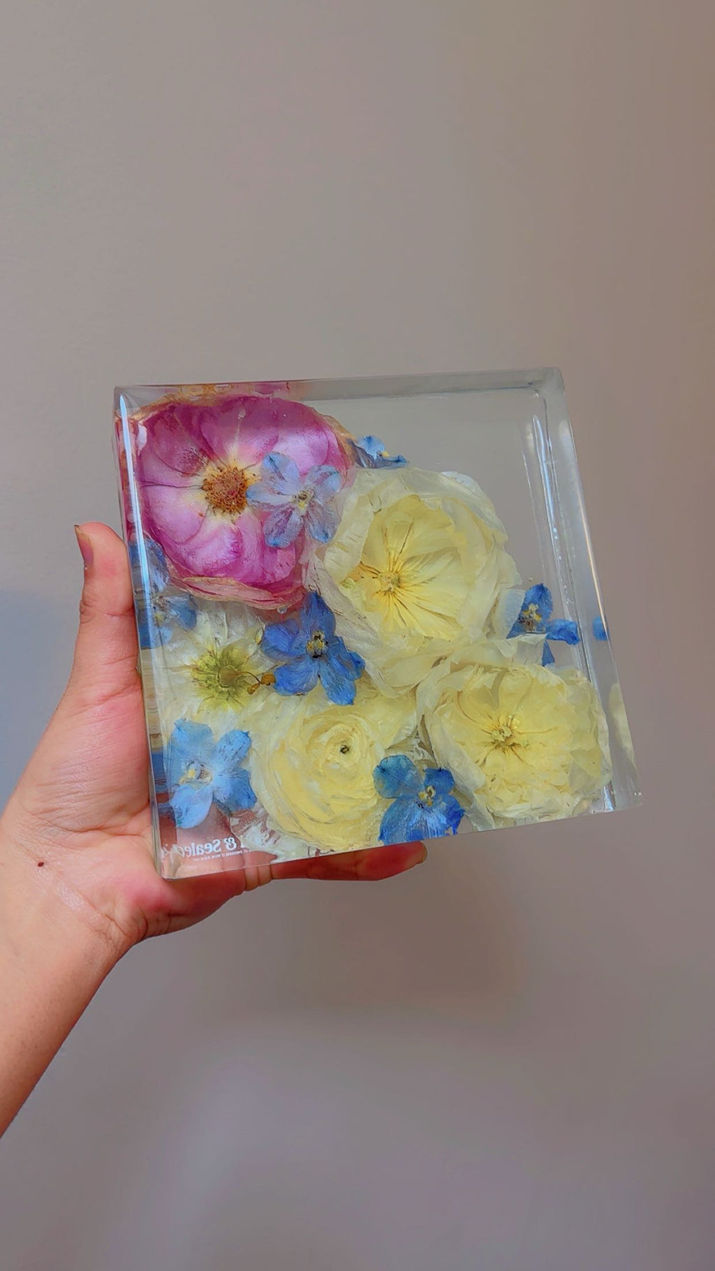 Custom Flower Preservation Resin Block – Real Preserved Flowers in Crystal Clear Keepsake for Wedding, Anniversary, Memorial