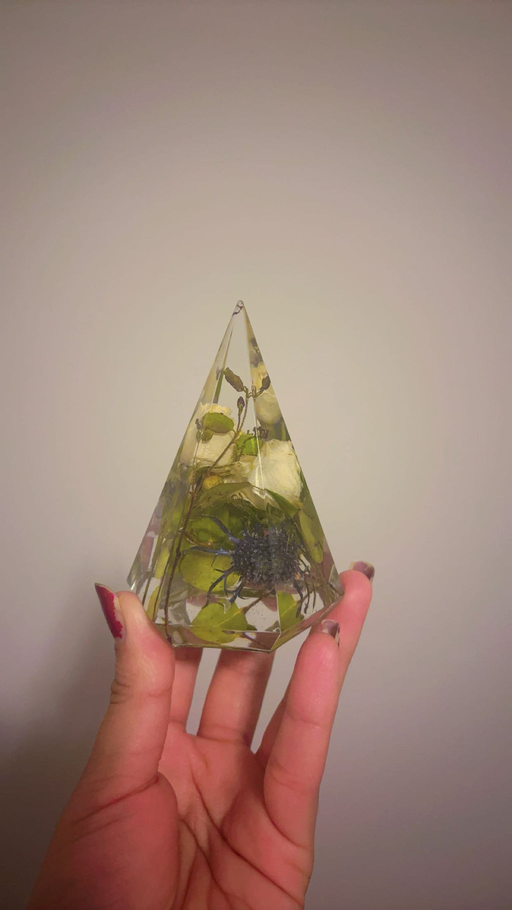 Floral Resin Ring Holder - Hexagon Ring Cone for Wedding & Engagement Rings - Custom Dried Flower Preservation Keepsake