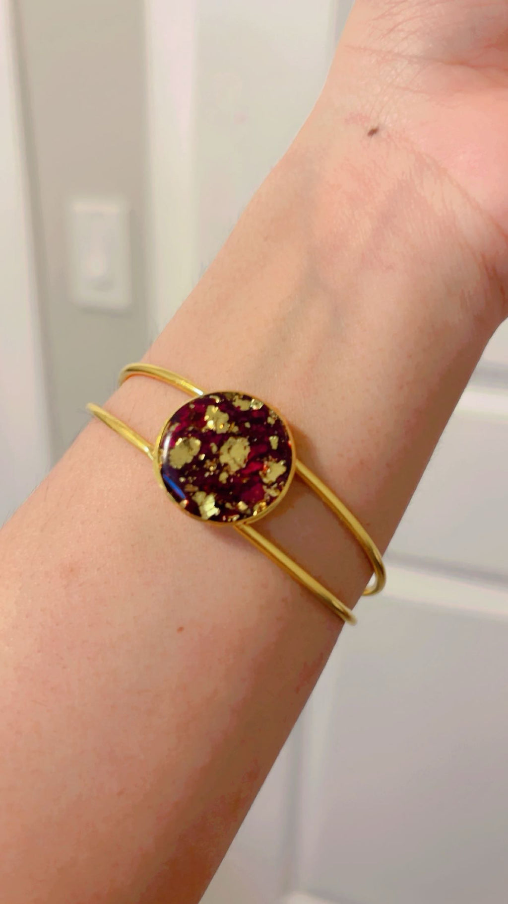 Custom Real Flower Resin Bracelet – Personalized Floral Jewelry Gift