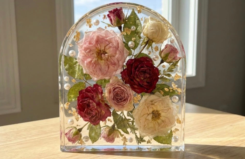 Arch Shape Flower Preservation – Custom Wedding Bouquet Resin Keepsake | Preserve Real Flowers Forever