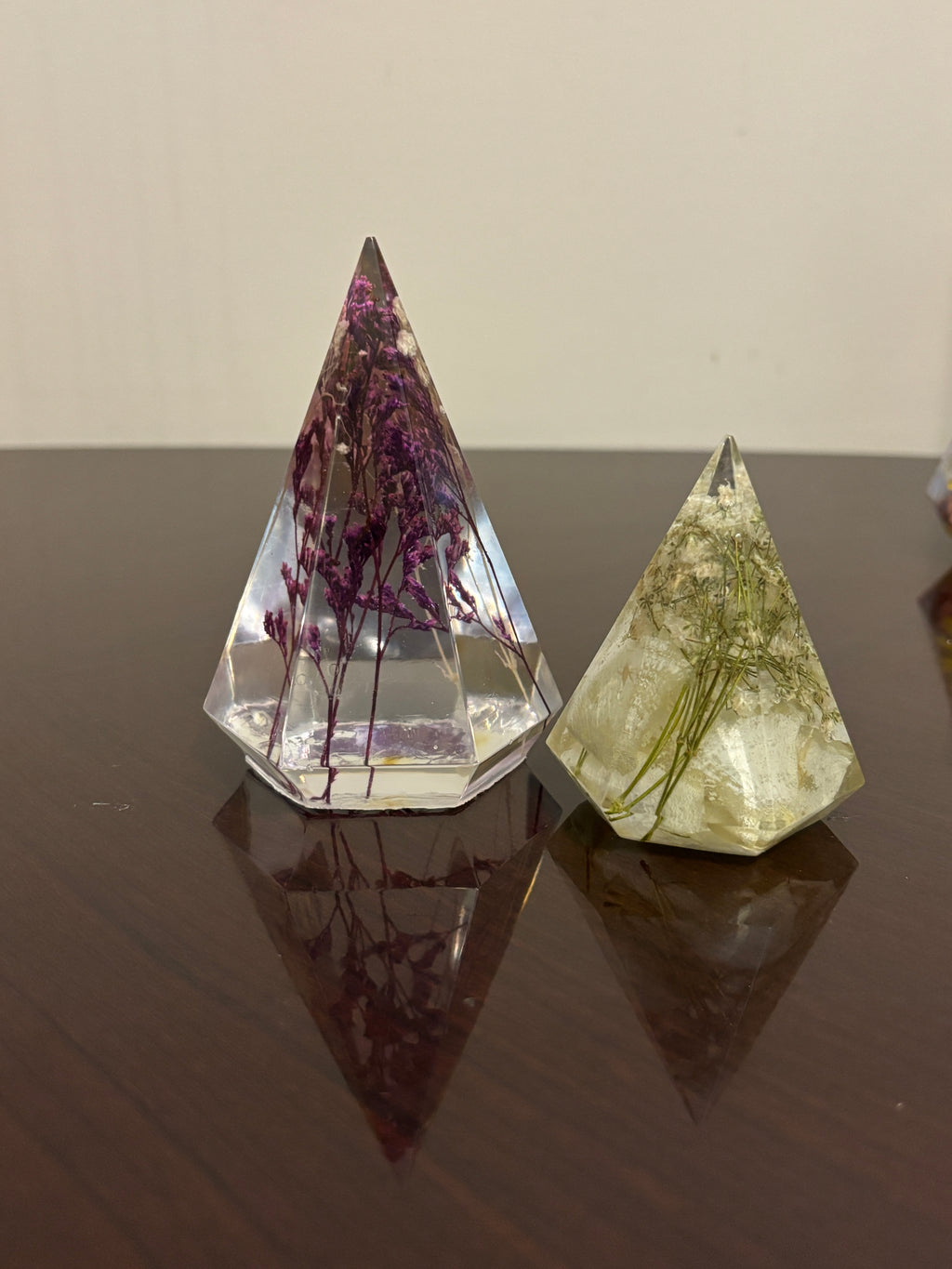 Floral Resin Ring Holder - Hexagon Ring Cone for Wedding & Engagement Rings - Custom Dried Flower Preservation Keepsake