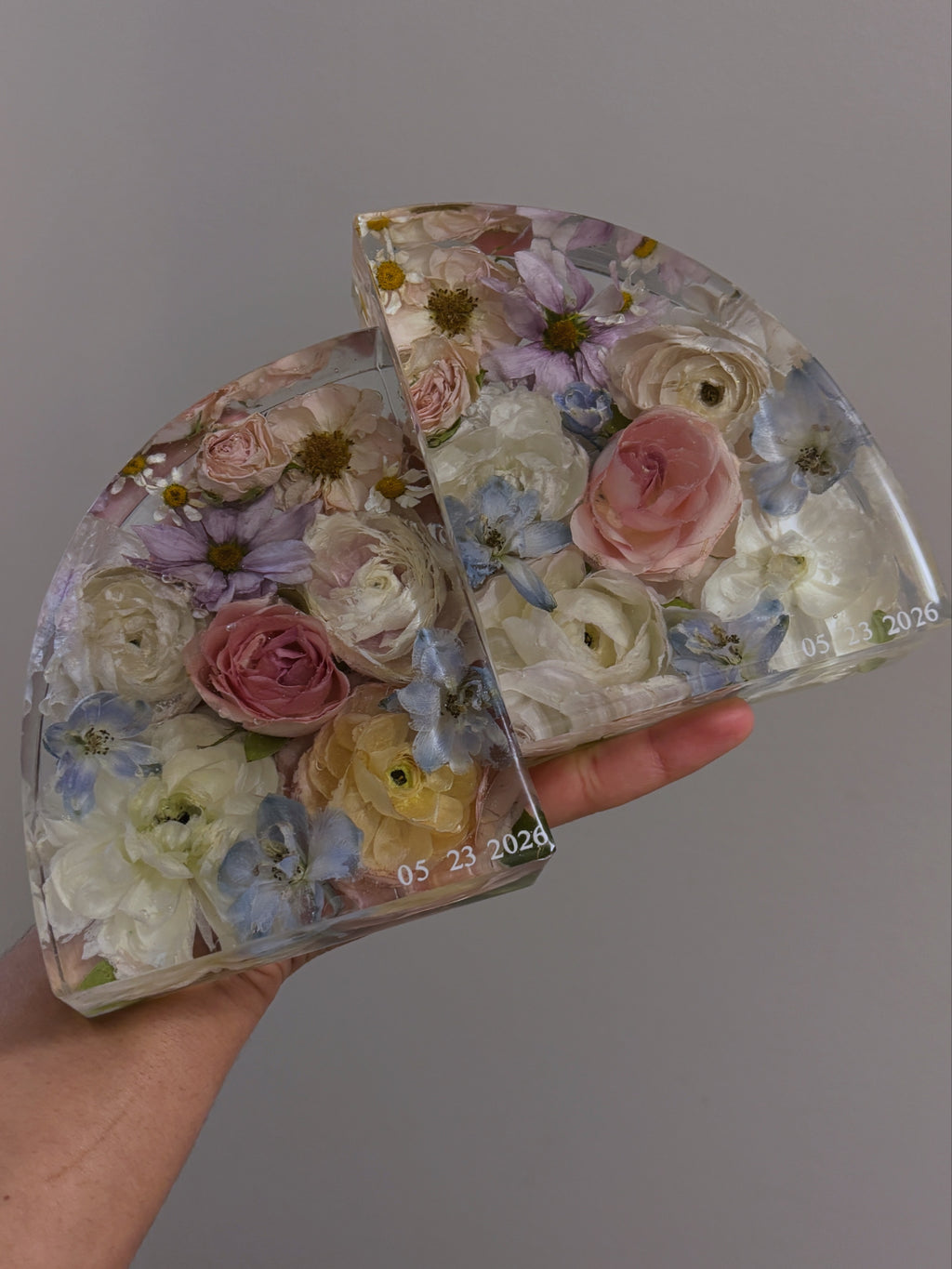 Handmade Floral Resin Bookends with Preserved Flowers – Clear Decorative Book Ends