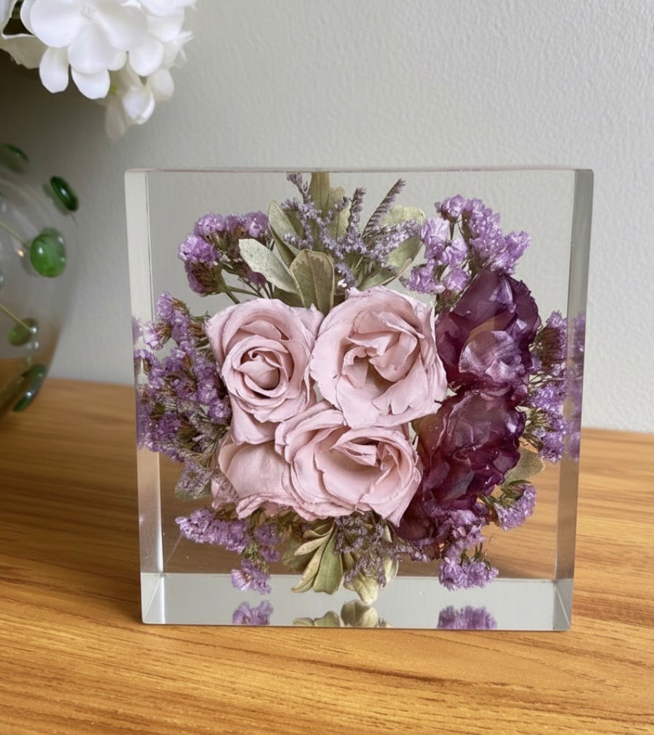 Custom Flower Preservation Resin Block – Real Preserved Flowers in Crystal Clear Keepsake for Wedding, Anniversary, Memorial