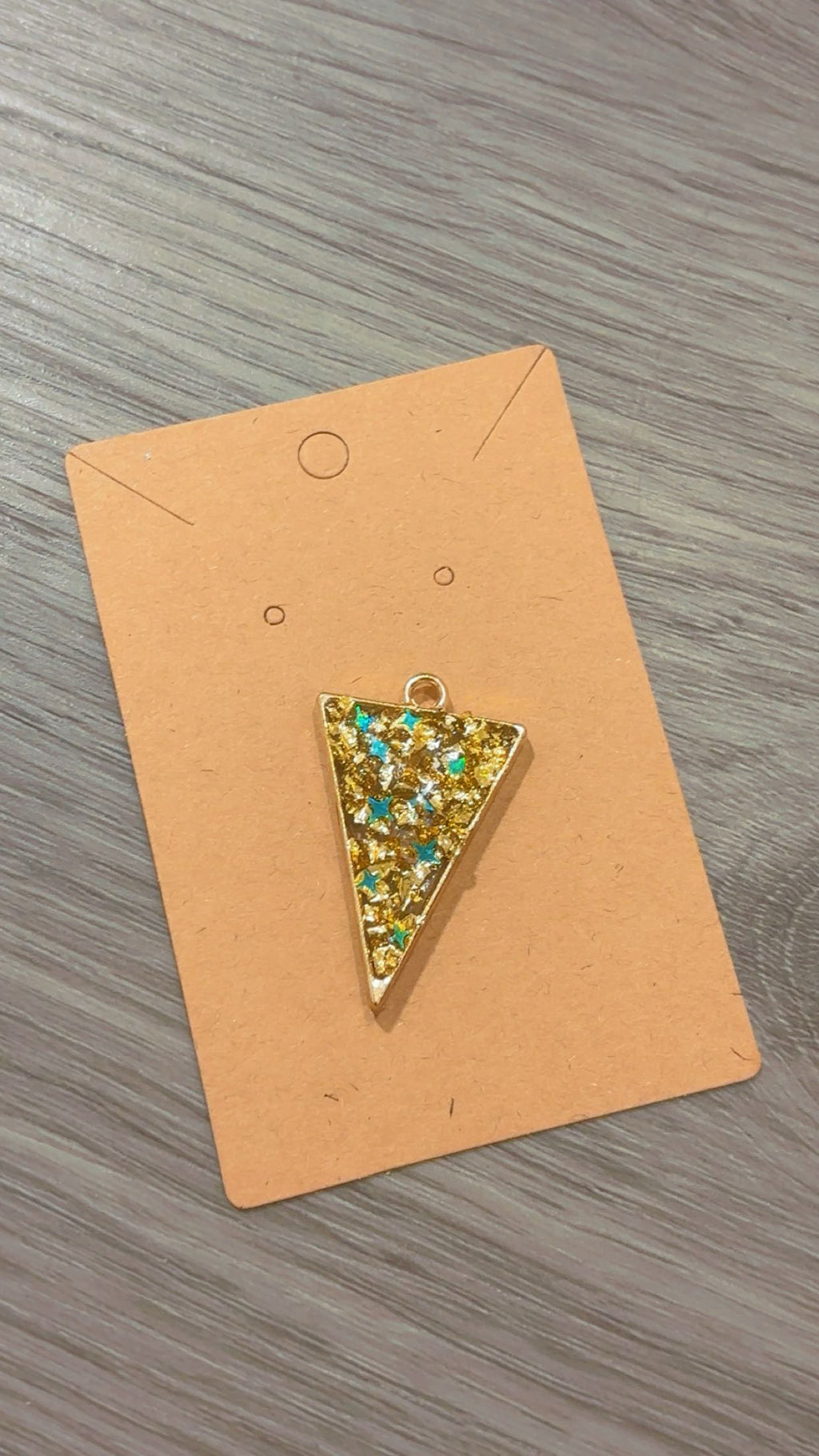 Pendants with Real Preserved Flowers – Handmade Resin Jewelry