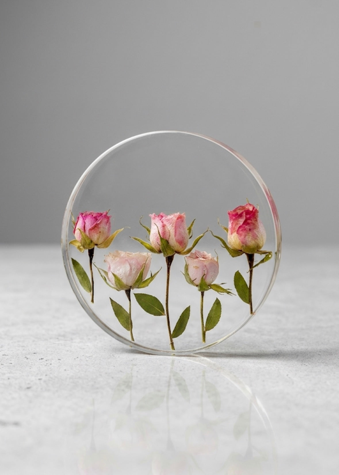 Flower preservation in resin coasters | Handmade floral keepsake