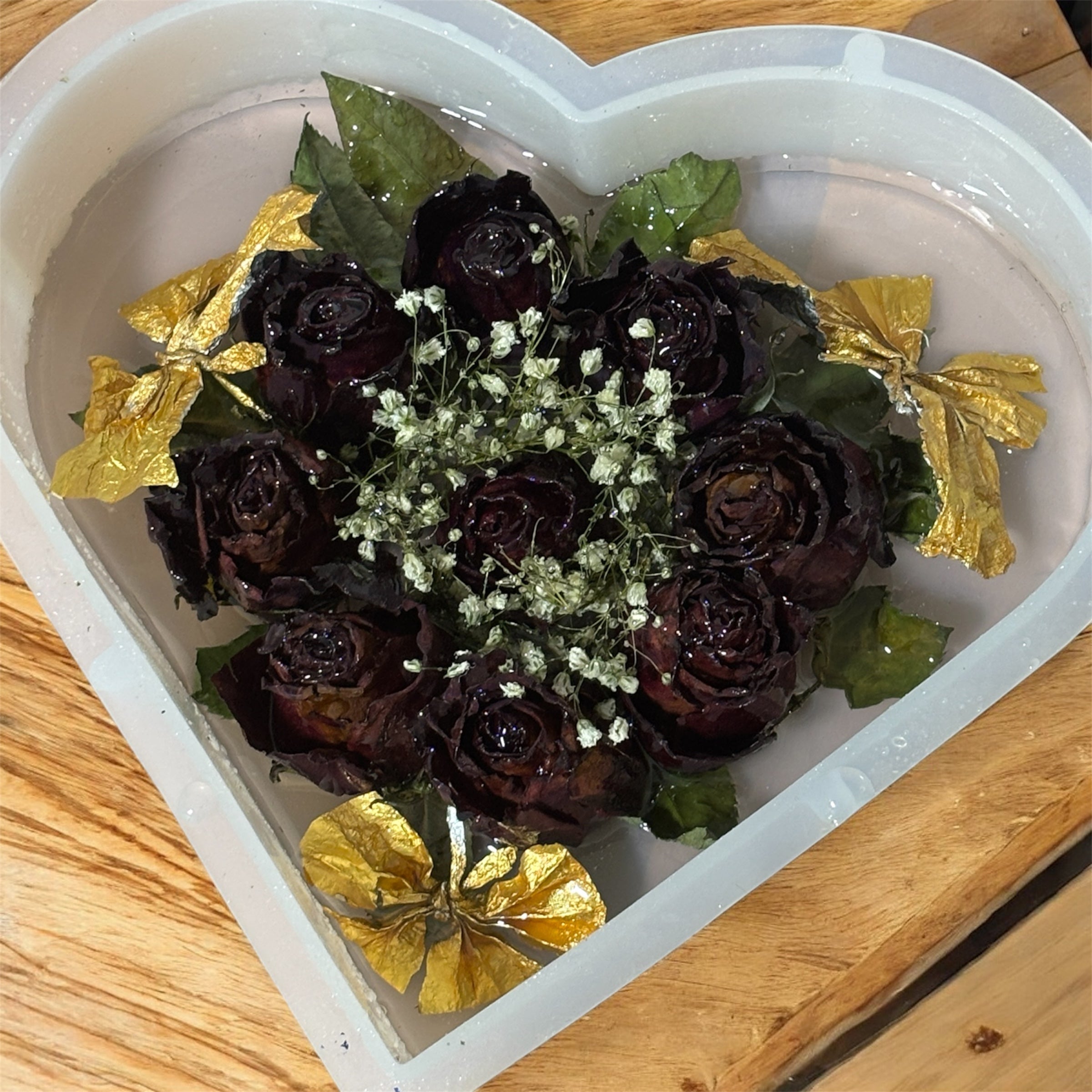 Custom Heart Resin Flower Preservation – Keep Your Special Moments Forever