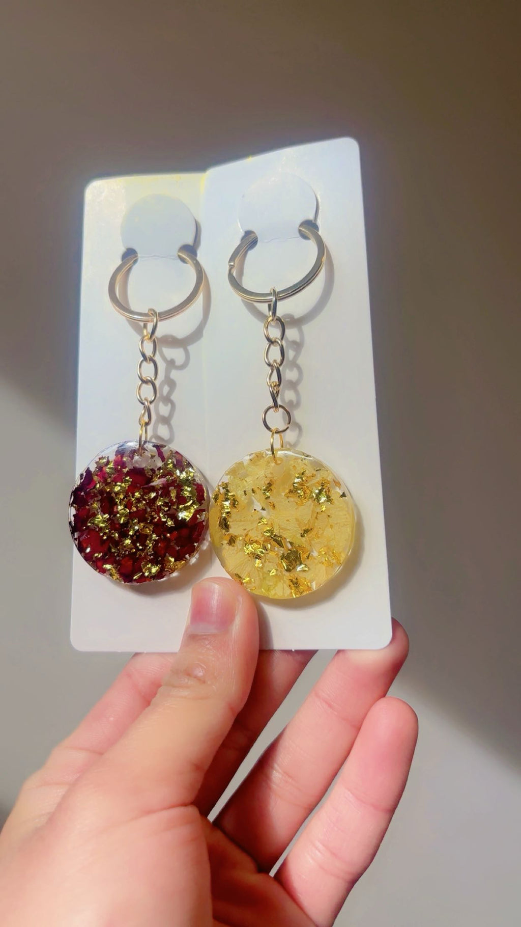 real wedding flowers preserved in resin keychains bridal keepsake